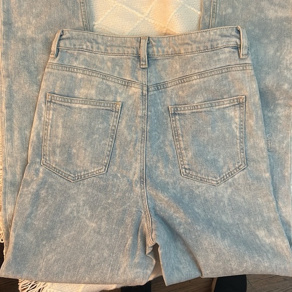 ASOS Light Blue High Rise Jeans - Picture 5 of 8